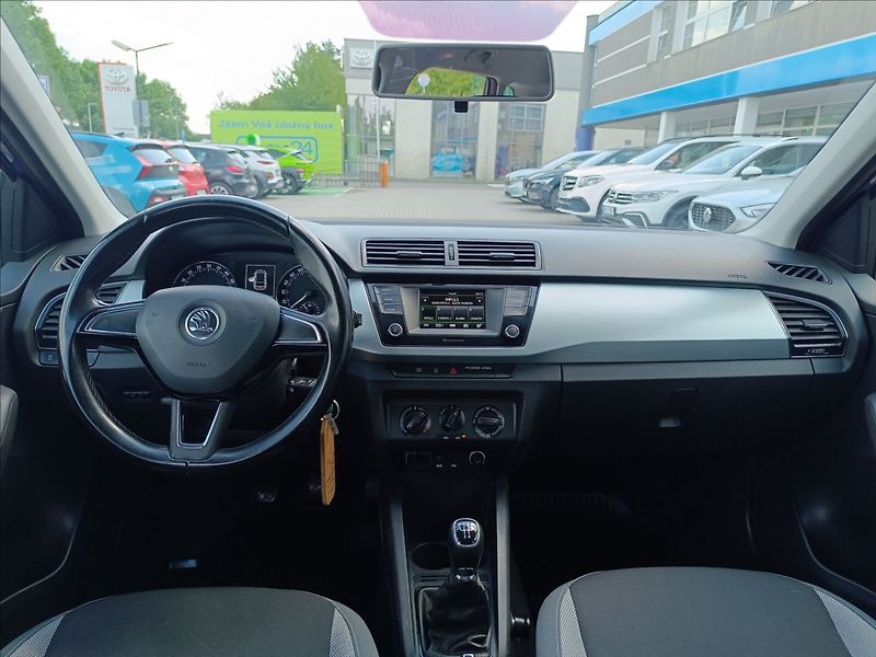 Škoda Fabia 1,4 TDi Ambition - fotka 9 z 19