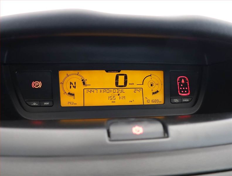 Citroën C4 Picasso (2009) 1.6 HDi, Automat, 7 míst - fotka 9 z 16