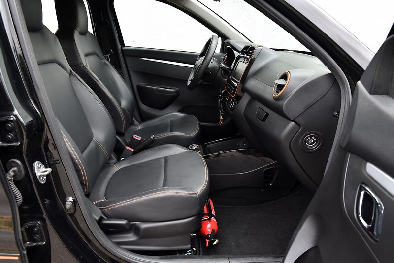 Dacia Spring ELECTRIC 45 (27kWh),NAVI,KŮŽE - fotka 39 z 50
