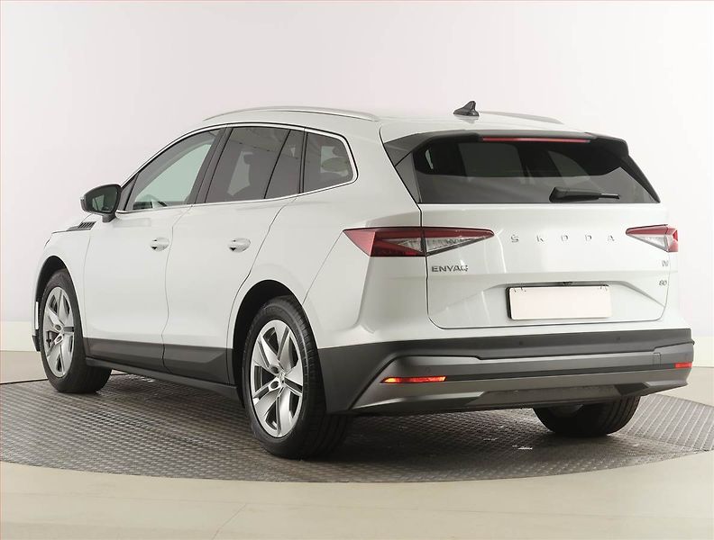 Škoda Enyaq (2021) iV 80 (82 kWh), SoH 91% - fotka 4 z 29