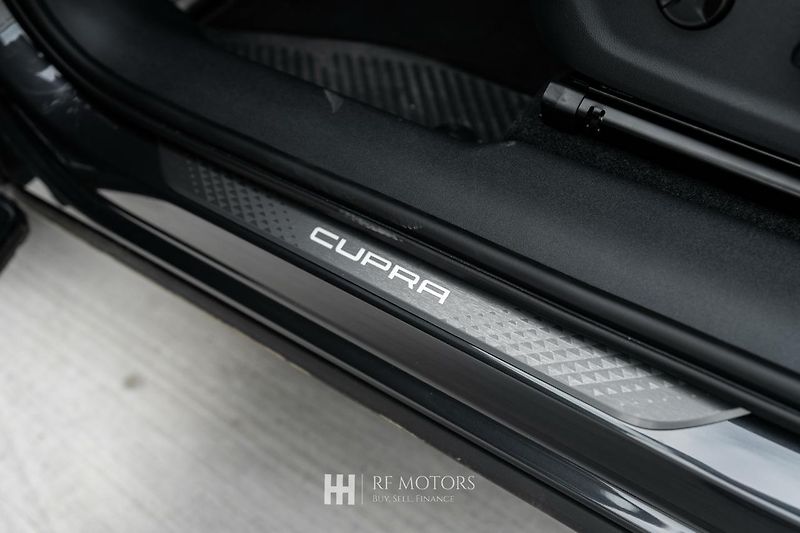 Cupra Terramar (2026) VZ 2.0 TSI 265 4DRIVE - fotka 37 z 54