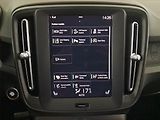 Volvo XC40 (2022) T2 - náhled 21
