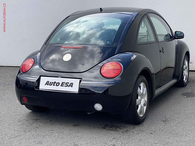 Volkswagen Beetle (2003) 1.4i, Style, výhřev sed - fotka 4 z 14