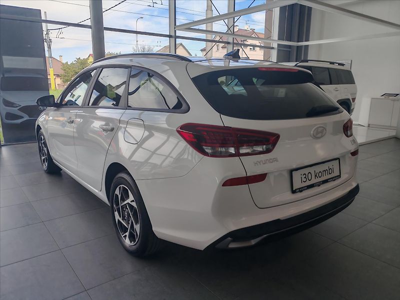 Hyundai i30 (2026) 1,0 T-GDi  GO CZECH! MY26 - fotka 3 z 10