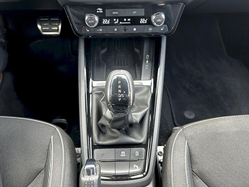 Škoda Kamiq (2025) 1.0 TSI 85kW DSG Monte Carlo - fotka 21 z 35