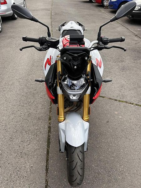 BMW F 900 R A2 - fotka 2 z 20