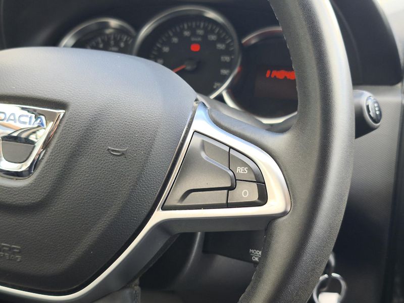 Dacia Duster 2018 1.6 SCe 84kW 4x2 - fotka 9 z 31