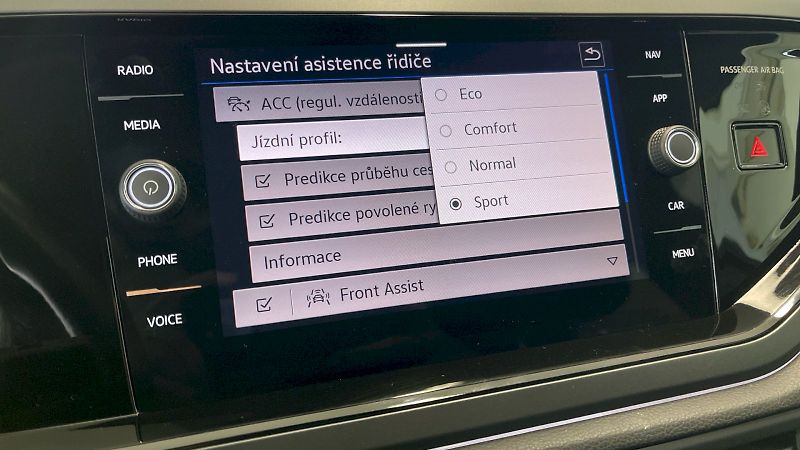 Volkswagen Taigo (2025) R-Line 1.0TSI 85kW - fotka 26 z 31
