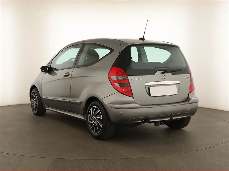 Mercedes-Benz Třídy A (2008) A 160 CDI , po STK, Tažné - fotka 4 z 14