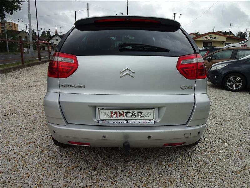 Citroën C4 Picasso 1,6HDI 80kW - fotka 5 z 44