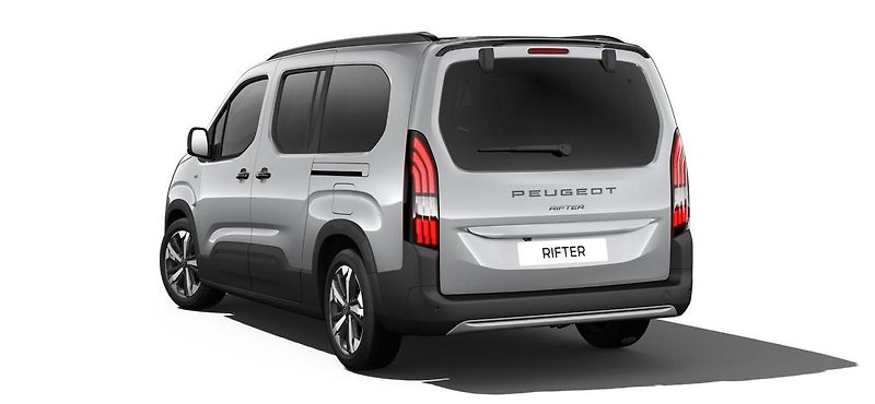 Peugeot Rifter (2026) LONG GT Diesel 130 S&S AUT - fotka 4 z 9