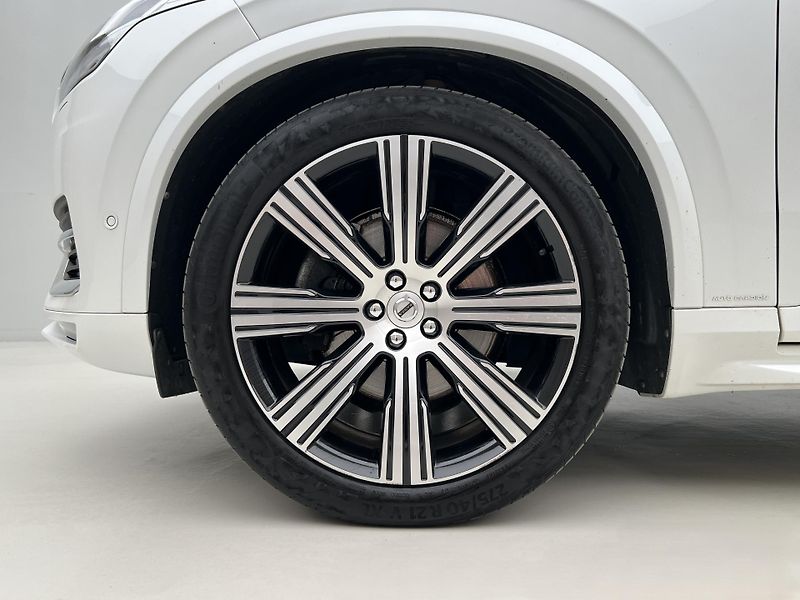 Volvo XC90 B5 AWD BRIGHT PLUS AUT 7 MÍST  - fotka 15 z 50