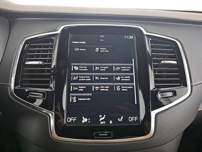 Volvo XC90 (2022) B5 AWD INSCRIPTION - fotka 15 z 34