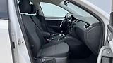 Škoda Octavia Combi 1.6 TDI Ambition - náhled 21