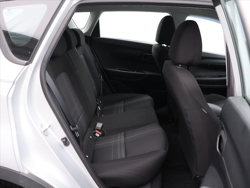 Hyundai Bayon 1,2 i 62kW Comfort CZ - fotka 13 z 32