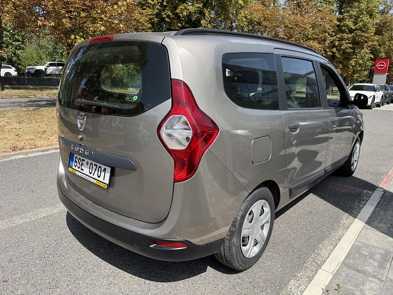 Dacia Lodgy 1.6i - fotka 10 z 10