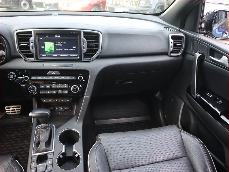 Kia Sportage (2017) GT Line 2.0 CRDi, 4X4 - fotka 8 z 19