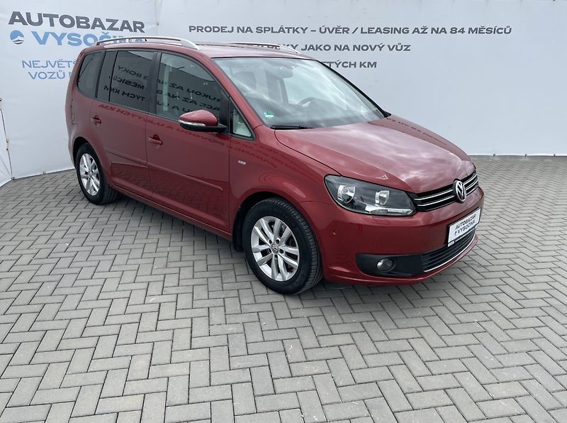 Volkswagen Touran (2014) 2.0TDi 103kW LIFE! Navigace! - fotka 3 z 31