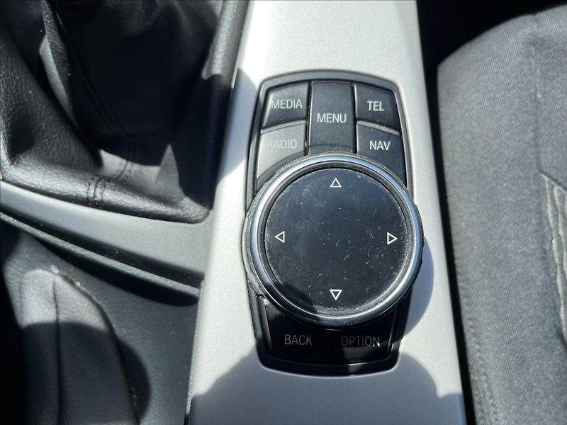 BMW Řada 3 2,0 d GT 135KW MANUÁL 2x KOLA - fotka 24 z 48