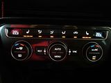 Volkswagen Tiguan (2016) 2.0 TDi 4x4, DSG, AC - náhled 18