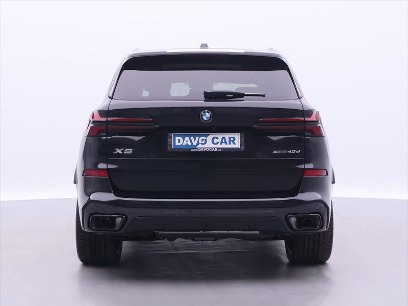 BMW X5 3,0 xDrive40d Mpacket - fotka 6 z 48