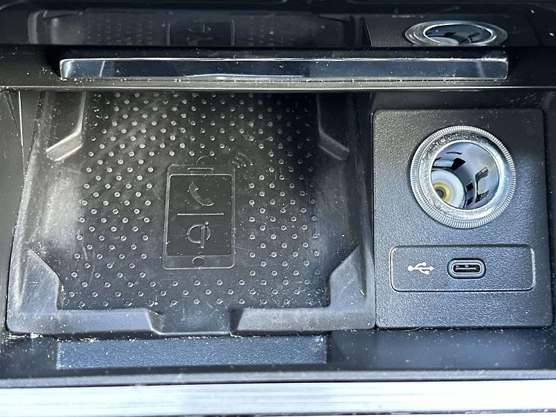 Škoda Superb (2023) 1.5 TSI DSG Style - fotka 22 z 30