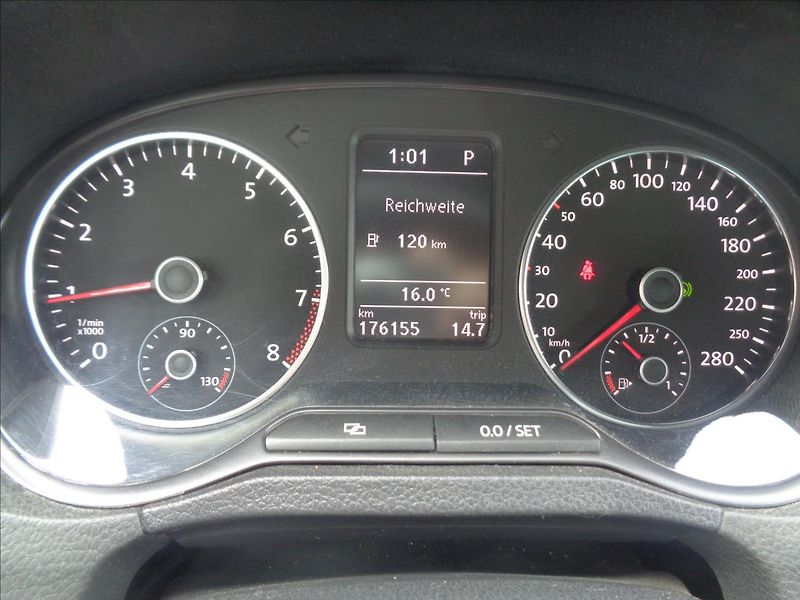 Volkswagen Polo 1,4 - fotka 9 z 18