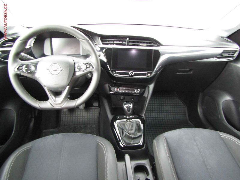 Opel Corsa (2023) 1.2 T, 1.maj,ČR, servis - fotka 8 z 18