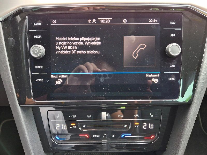 Volkswagen Passat (2023) Variant Elegance DSG 1,5TSi 11 - fotka 22 z 33