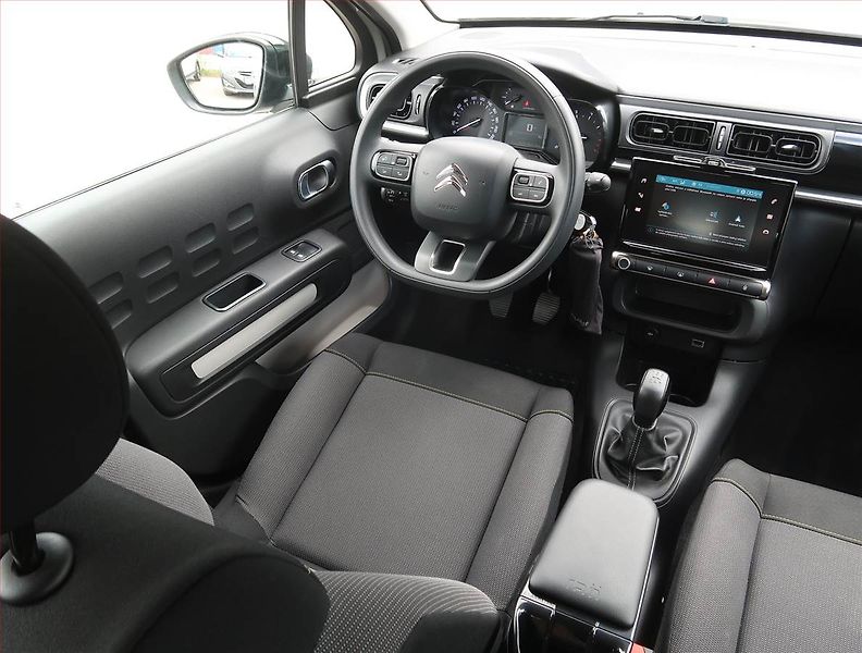 Citroën C3 (2022) Shine 1.2 PureTech, Serv.kniha - fotka 7 z 17