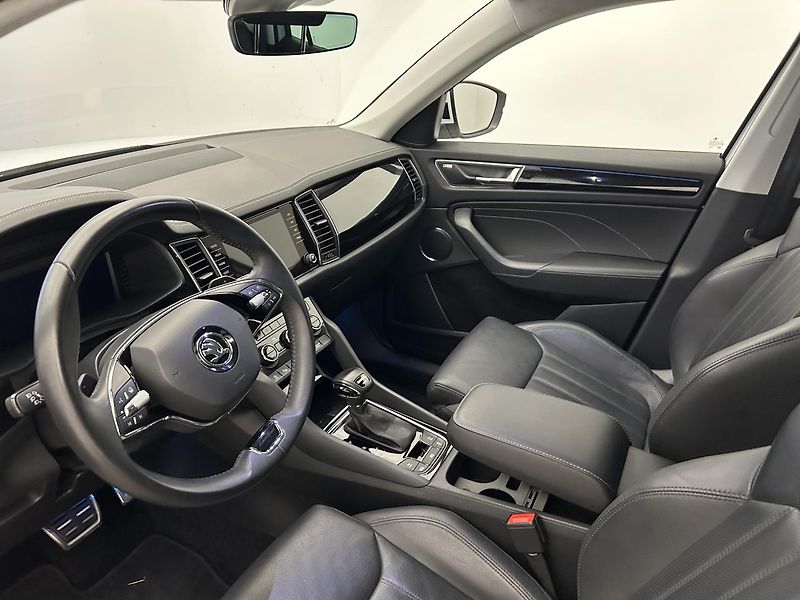 Škoda Kodiaq 2.0 TDI 4x4 L & K - fotka 6 z 32