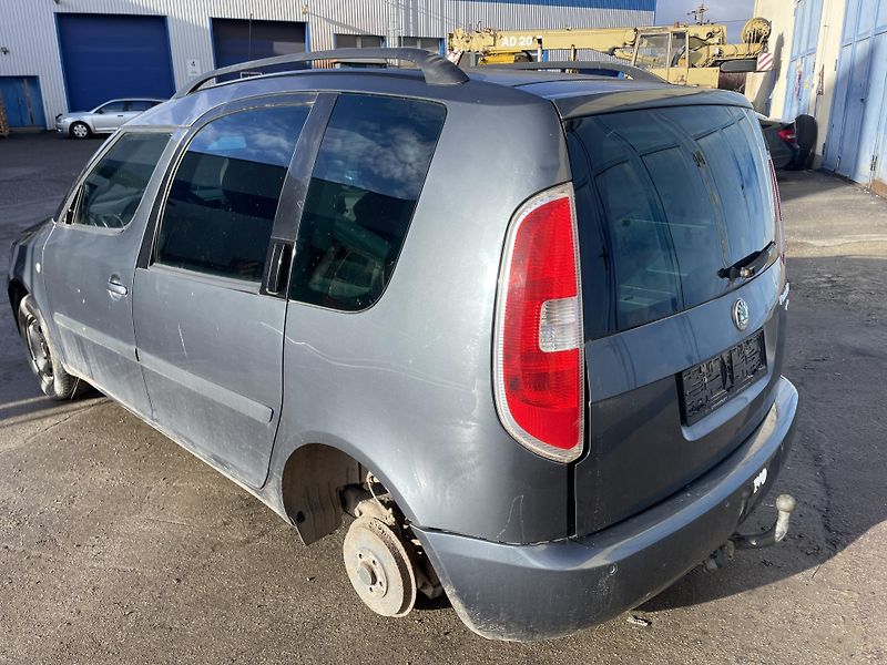 Škoda Roomster 1.2HTP NÁHRADNÍ DÍLY - fotka 3 z 7