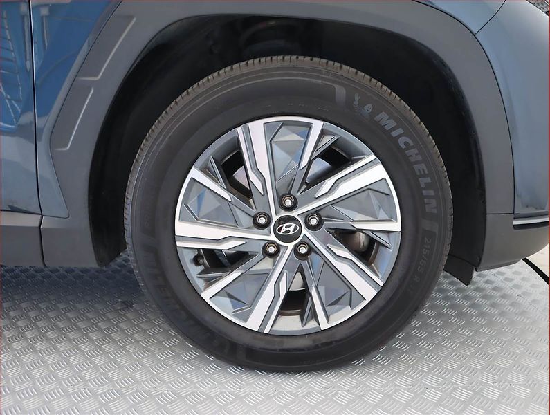 Hyundai Tucson (2023) 1.6 CRDi 48V MHEV - fotka 15 z 20