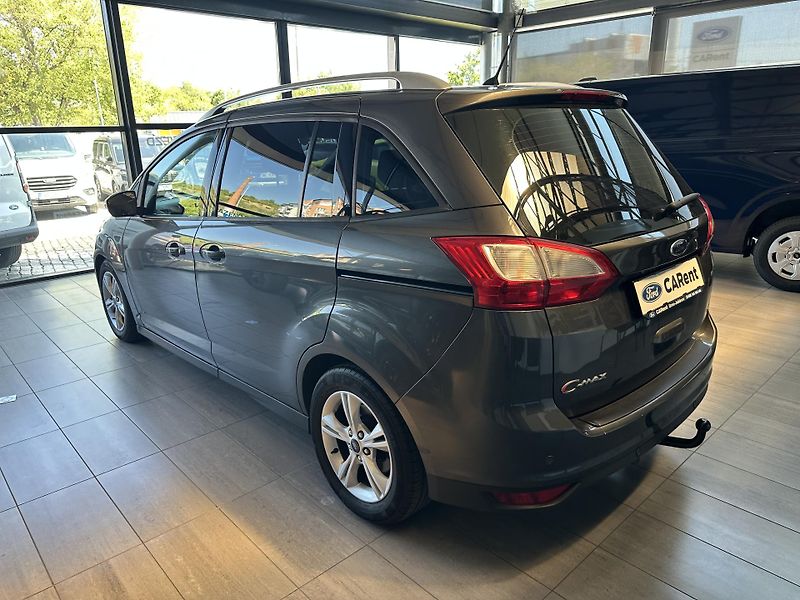 Ford Grand C-MAX Trend 1.0 EcoBoost 125k man. - fotka 2 z 22
