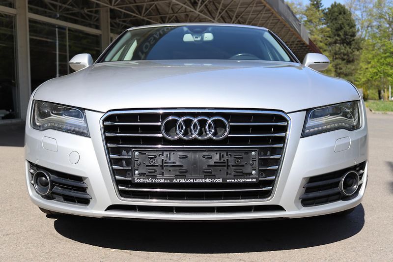Audi A7 3.0TDI V6 QUATTRO 180kW DPH - fotka 3 z 50