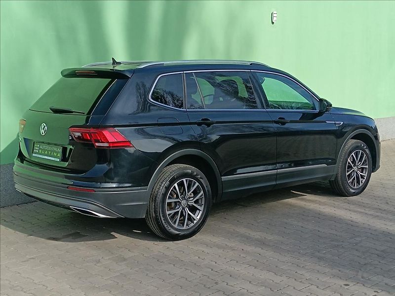 Volkswagen Tiguan Allspace 2,0 ALLSPACE TDi 110kW DSG ACC - fotka 8 z 40