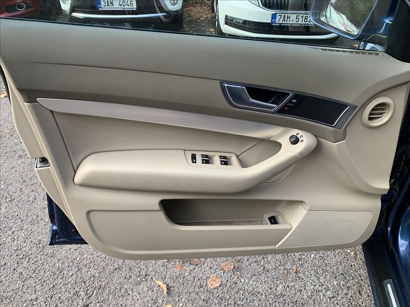 Audi A6 Avant 2,7 TDI KŮŽE AUTOMAT SER - fotka 14 z 22