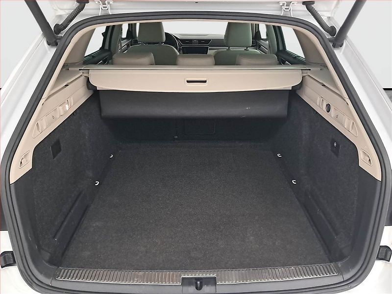 Škoda Superb (2019) 2.0 TDI, 4X4, Automat, Kůže - fotka 14 z 28