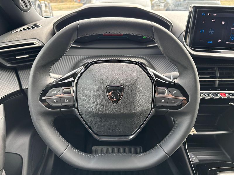 Peugeot 2008 (2026) BUSINESS Elektromotor 115 kW  - fotka 13 z 22