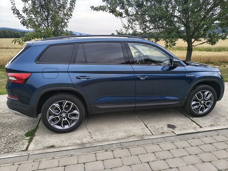 Škoda Kodiaq (2020)  Scout 140kW 4x4 DSG - fotka 6 z 19