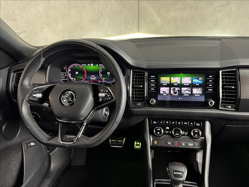 Škoda Kodiaq 2,0 TDi  DSG Sportline Virtual - fotka 19 z 47