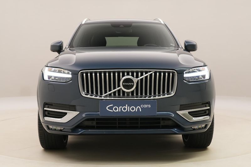 Volvo XC90 B5 AWD INSCRIPTION 7Míst - fotka 29 z 55