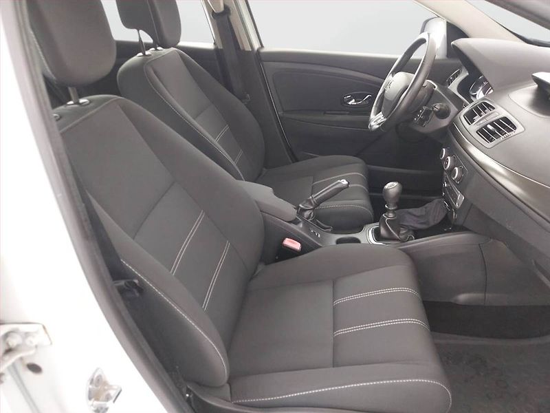 Renault Mégane (2014) 1.6 16V, LPG - fotka 9 z 16