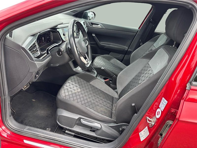 Volkswagen Taigo 1.5 TSI DSG R-LINE 110 kW - fotka 10 z 24