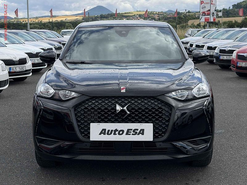 DS Automobiles DS3 Crossback (2023) 1.2 PT, 2.maj,ČR, AT - fotka 2 z 17