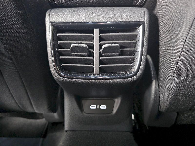 Škoda Fabia (2025) 1.0 TSI 85KW MONTE CARLO - fotka 25 z 27