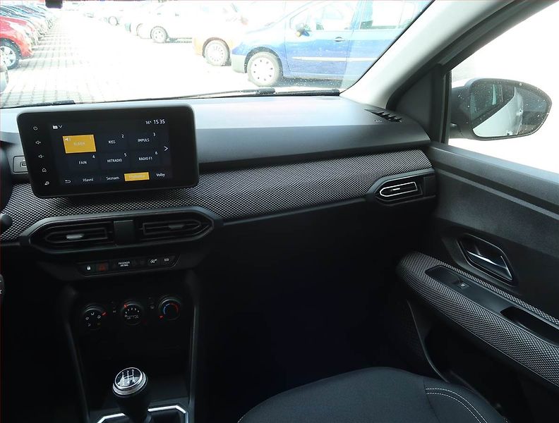 Dacia Sandero (2023) 1.0 TCe, ČR,1.maj, Serv.kniha - fotka 8 z 14