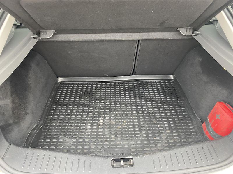 Ford Focus (2009) - fotka 16 z 19
