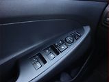 Hyundai Tucson (2016) 1.7 CRDi, Automat, Serv.kniha - náhled 16