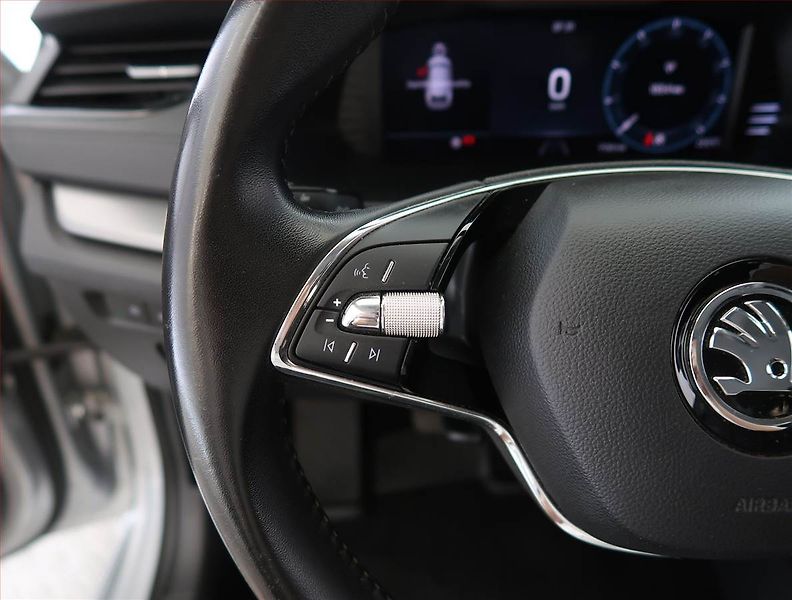 Škoda Octavia (2023) Ambition 2.0 TDI - fotka 20 z 25
